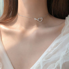 Aesthetic heart necklace