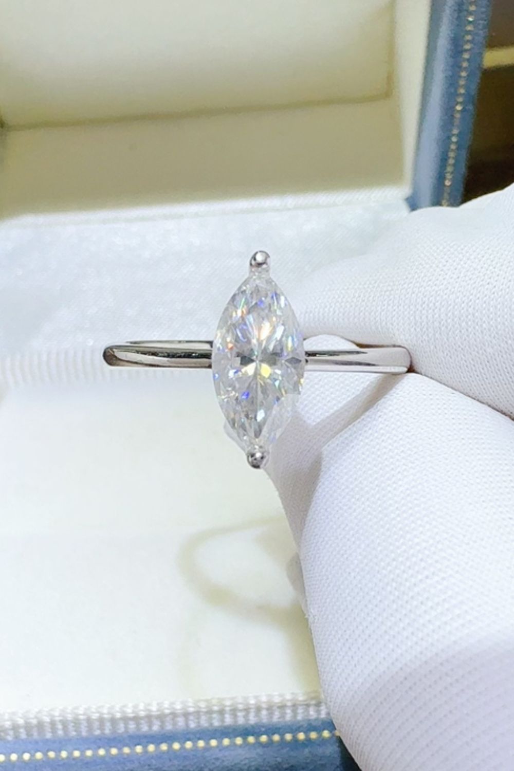 2 Carat Moissanite 925 Sterling Silver Ring