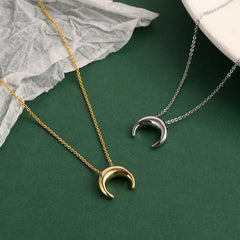 Crescent Moon Clavicle Necklace