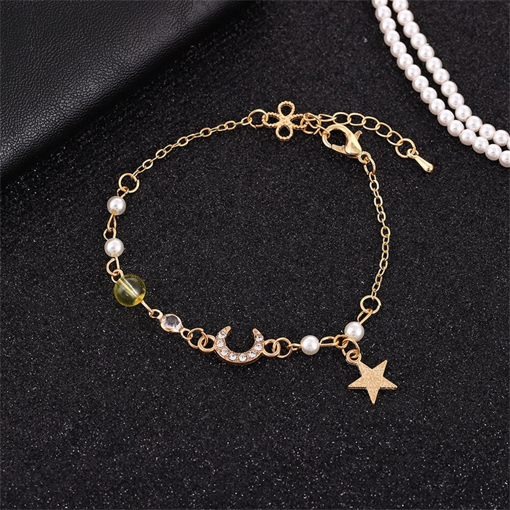 Bracelet in Y2K style with stars