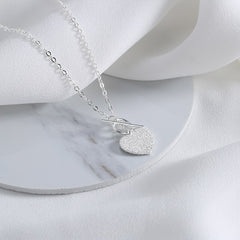 Aesthetic frosted heart pendant
