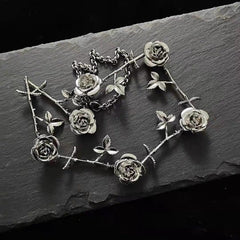 Gothic style necklace with roses and thorns